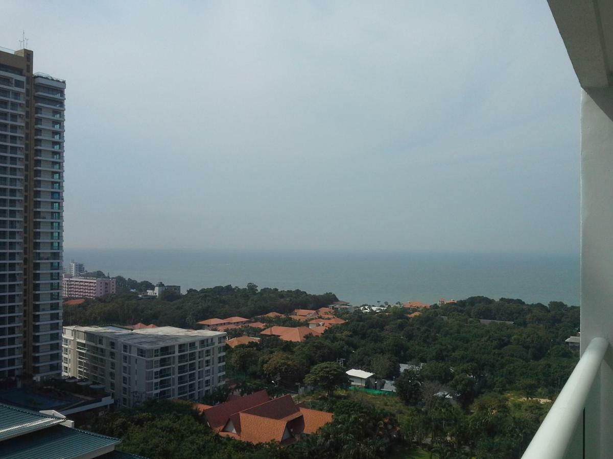 Cosy Beach View Apartments Патая Екстериор снимка